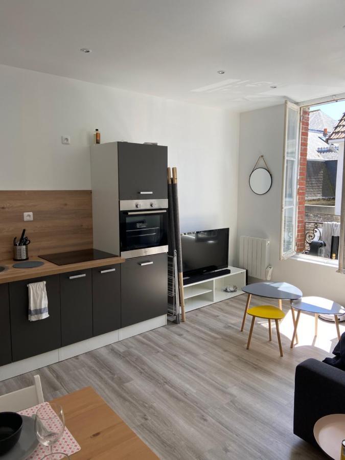 Cosy Flat Carteret - Appartement Centre Bourg - 4 Personnes Barneville-Carteret Kültér fotó